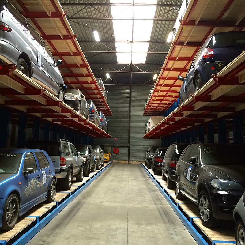 OHRA | Nachhaltiges Lager Cantilever racking system for storing cars